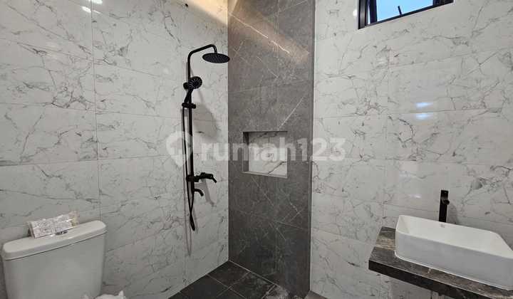 Beautiful 2-Story House in Medang Lestari Gading Serpong Tangerang Ready to Occupy 2