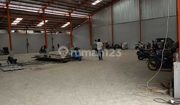 Disewa Gudang 1200m² Kawasan Industri Baja Mas Tangerang