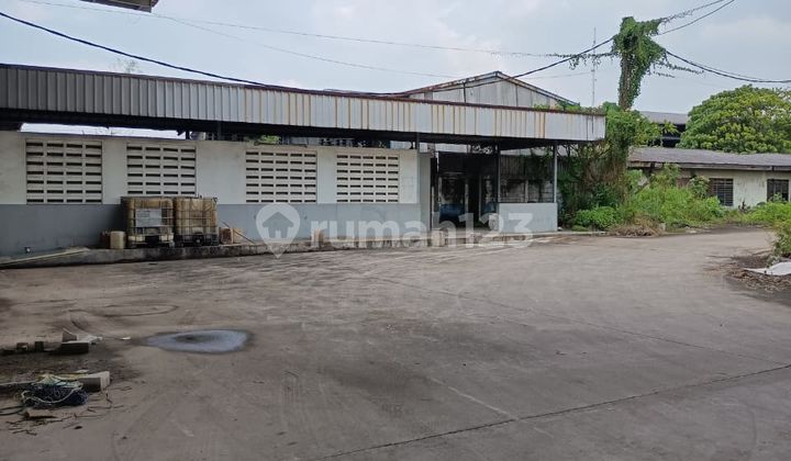 Warehouse in Curug District, Tangerang 4020m² Warehouse in Curug District, Tangerang 4020m²