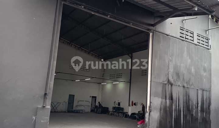 For Rent Warehouse Lot, Cipondoh, Tangerang LB 320M²