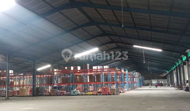 Warehouse Daan Mogot Km 19 Lb 1200m², 1715m², 1974m² Warehouse Daan Mogot Km 19 Lb 1200m², 1715m², 1974m²