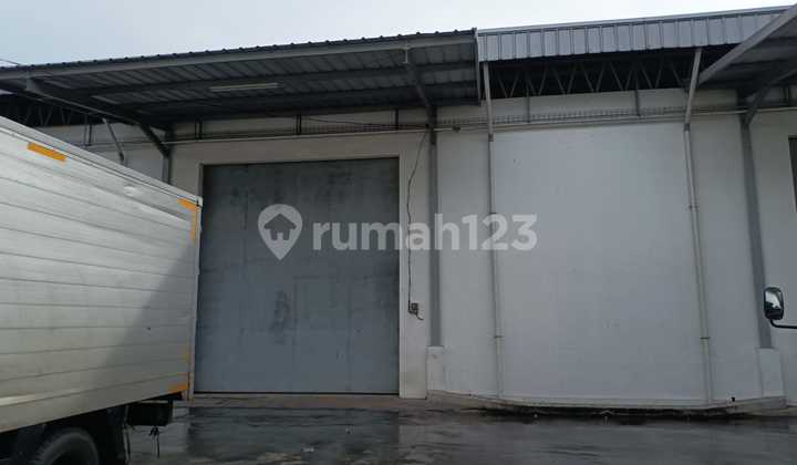 For Rent: Government Training Warehouse in Curug, Tangerang, 2820m² For Rent: Government Training Warehouse in Curug, Tangerang, 2820m²