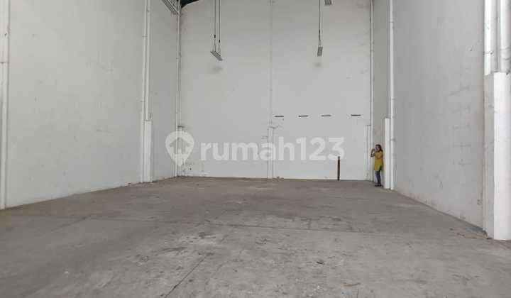 Gudang Bizz Park Daan Mogot, Jakarta Barat