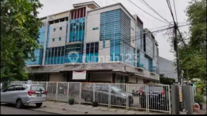 For Rent 3-Story Shophouse Semi-Furnished in Rawamangun, East Jakarta 2