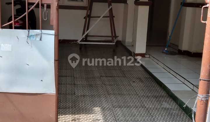Turun Harga!! Dijual Rumah di Galaxy, Bekasi 2