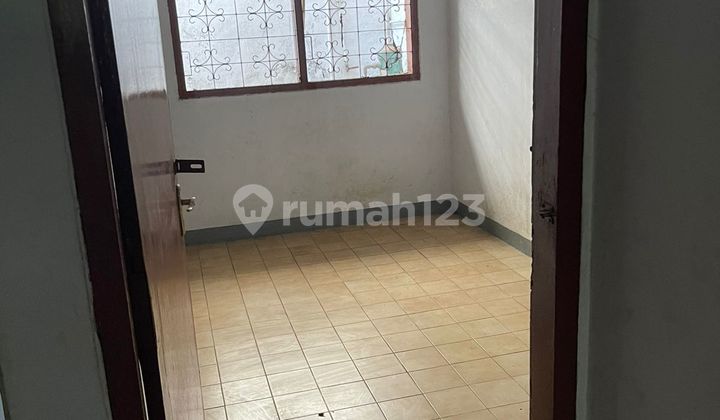 For Quick Sale: 2-Story Shop House in Pulogebang Permai, East Jakarta