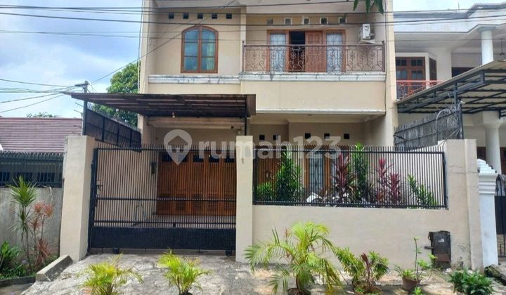 Rumah 2 Lantai Siap Huni Di Kebon Jeruk – Jakarta Barat, Lt 234 M² Lb 360 M² Rumah 2 Lantai Siap Huni Di Kebon Jeruk – Jakarta Barat, Lt 234 M² Lb 360 M²
