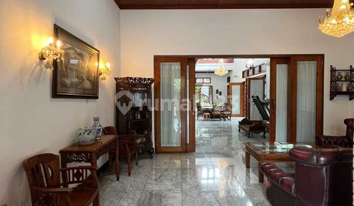 Rumah Eksklusif Bintaro Sektor 5 – 7 Kamar Tidur, Luas, Nyaman, Dan Lokasi Premium! 2