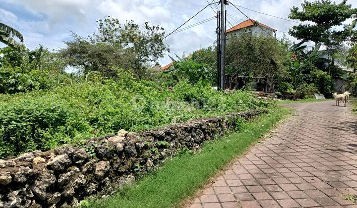 Tanah lingkungan villa di Mumbul dekat Nusa Dua Bali 1