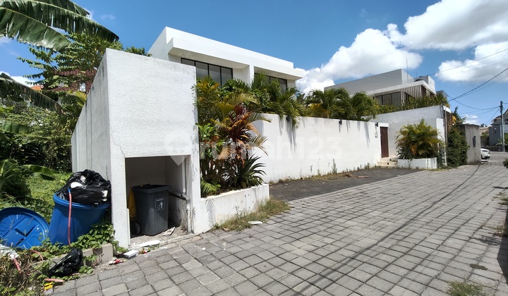 Tanah Zona Kuning di Tibubeneng Canggu Bali Tanah Zona Kuning di Tibubeneng Canggu Bali