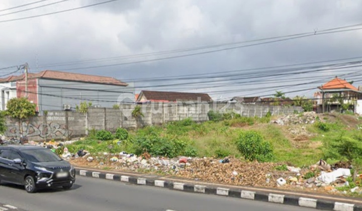 Trade zone land (red zone) on Jalan Mahendradatta Denapasar Bali Trade zone land (red zone) on Jalan Mahendradatta Denapasar Bali