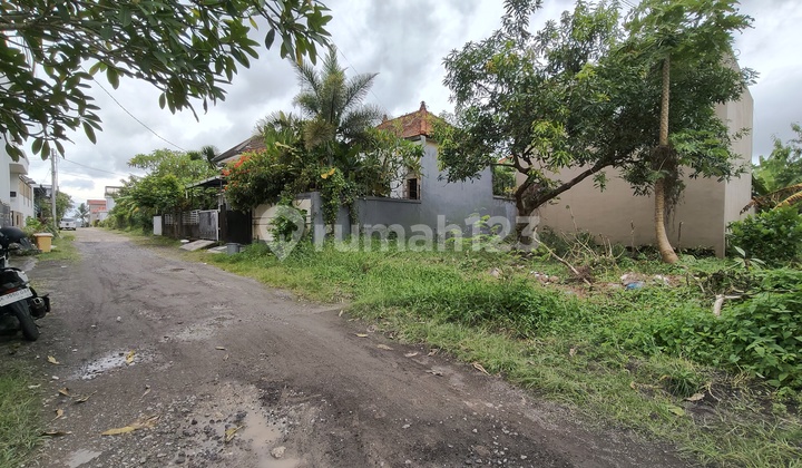 Tanah di Munggu Dekat Pantai Seseh dan ke Canggu Bali