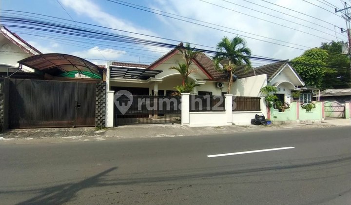Dijual! Rumah Mewah Dan Murah Di Pingggir Jalan Ngaglik Sleman
