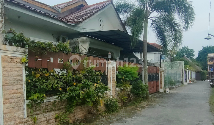 Dijual Rumah Semi Furnished Nyaman Dilokasi Strategis Hanya Selangkah ke Jogjabay Water Boom Dijual Rumah Semi Furnished Nyaman Dilokasi Strategis Hanya Selangkah ke Jogjabay Water Boom