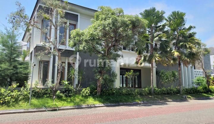 Rumah Mewah Dng Private Pool Di Cluster Mewah Yogyakarta