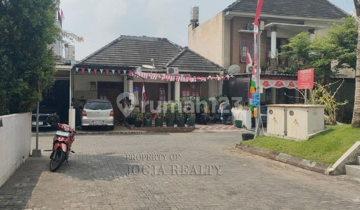 Beautiful House with Swimming Pool View in Gated Community in Bantul Yogyakarta Beautiful House with Swimming Pool View in Gated Community in Bantul Yogyakarta