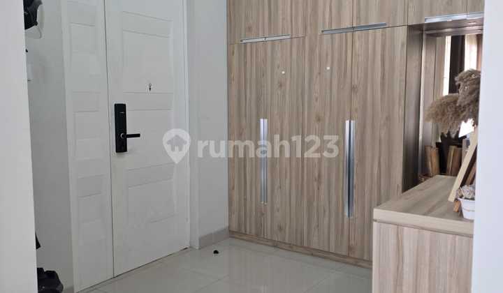 Di Jual Rumah Hoek Full Furnished Graha Raya Serpong Tangerang Selatan 2