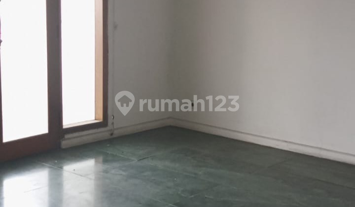 Ready-to-Occupy 2-Story House – Pondok Benda, Pamulang 2 Ready-to-Occupy 2-Story House – Pondok Benda, Pamulang 2