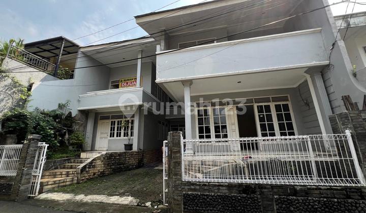 Rumah 2 Lantai Cocok Untuk Usaha Kos2an di Pondok Kelapa, Jakarta Timur 1