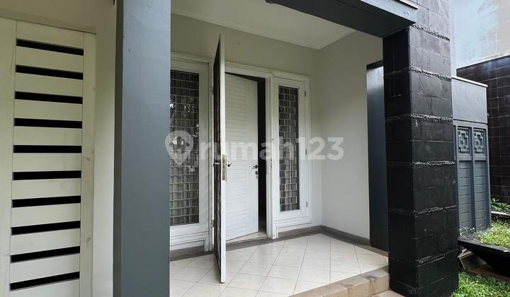 For Rent Semi Furnished House at Sutera Onyx Alam Sutera, South Tangerang 2