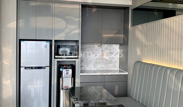 Luxury Fully Furnished Office Space Siap Pakai At The Smith, Alam Sutera Luxury Fully Furnished Office Space Siap Pakai At The Smith, Alam Sutera