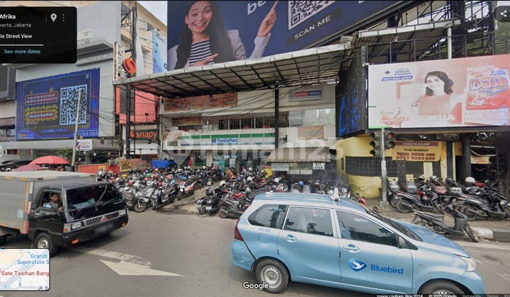 Disewakan Tanah Ada Bangunan Minimarket di Senayan