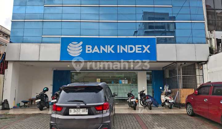 Bank Building for Sale (Suitable for Bank, Restaurant, Office)Batu Tulis, Gambir, Central Jakarta