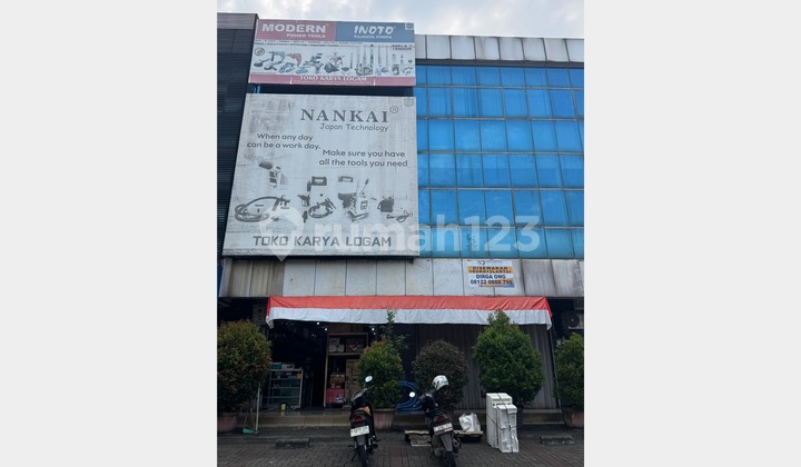 Disewakan Murah Ruko Taman Tekno BSD, Tangerang Selatan Disewakan Murah Ruko Taman Tekno BSD, Tangerang Selatan