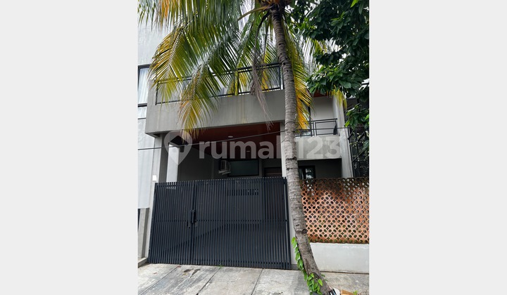 Disewakan Rumah Brand New Melati Mas Serpong, Tangerang Selatan