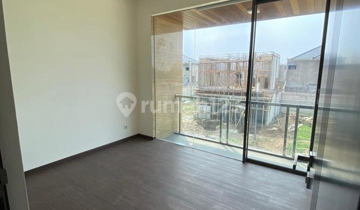 Rumah Asri 2 Lantai di First Stone Kelapa Dua - Tangerang 2