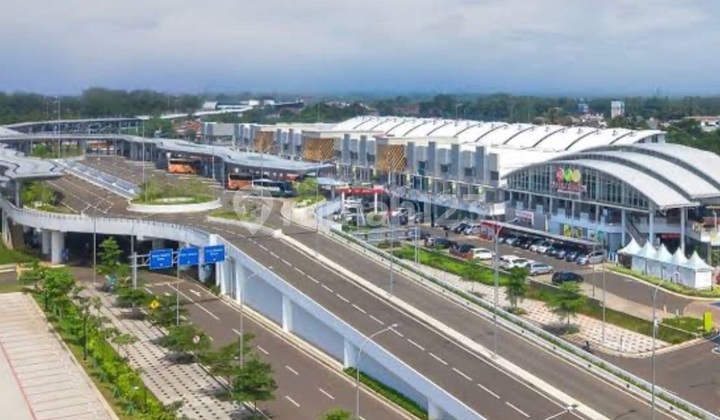 Kios di Pasar Intermoda BSD, Tangerang Selatan