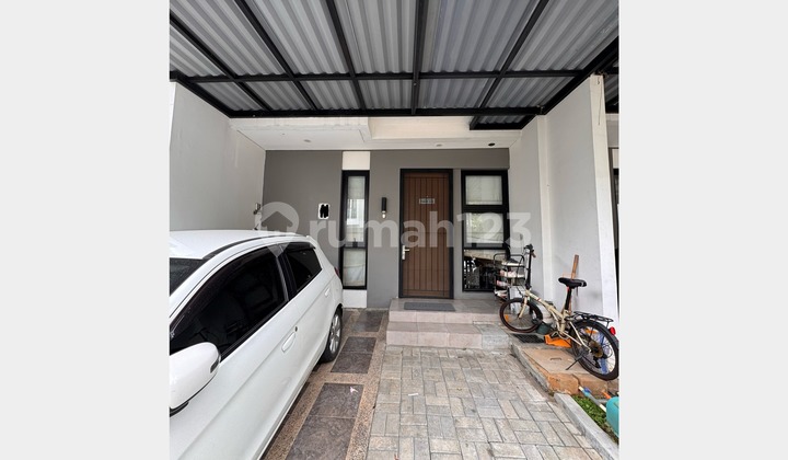 Disewakan Rumah 2 Lantai di Provence Suites BSD City, Tangerang Selatan Disewakan Rumah 2 Lantai di Provence Suites BSD City, Tangerang Selatan