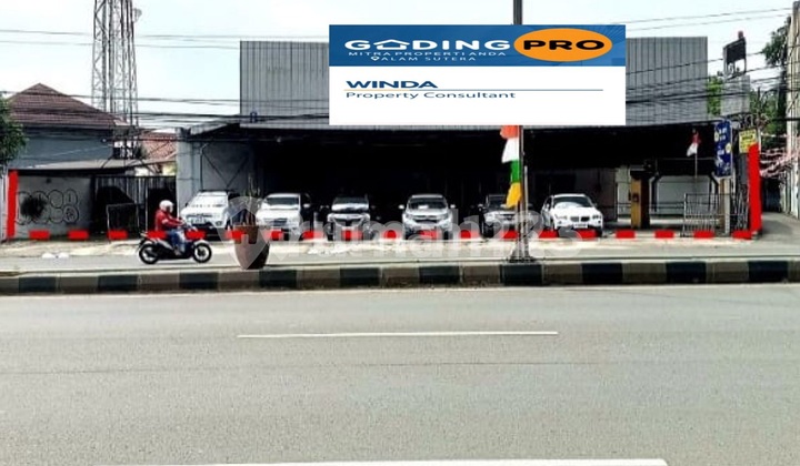 Bangunan Ex Showroom di Jl Raya Serpong (jalan utama sangat ramai & strategis)