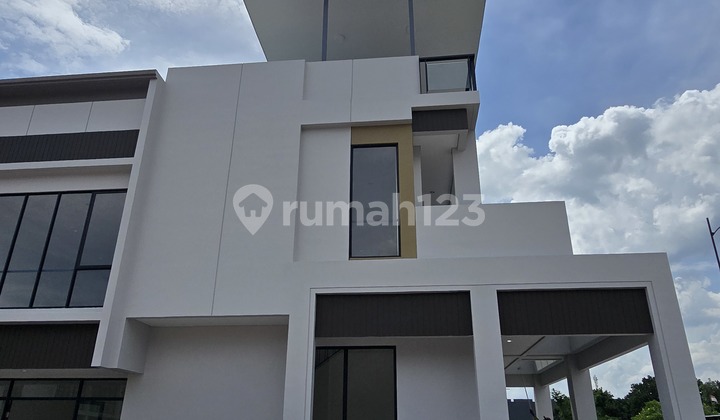 Ruko Sorrento 3 Lantai Posisi Premium di Gading Serpong, Tangerang