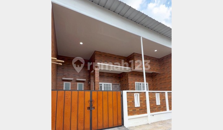 Rumah Bagus Super Murah di Villa Melati Mas Serpong, Tangerang Selatan Rumah Bagus Super Murah di Villa Melati Mas Serpong, Tangerang Selatan