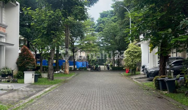 Semi-Furnished House in Greenwich BSD, South Tangerang 2