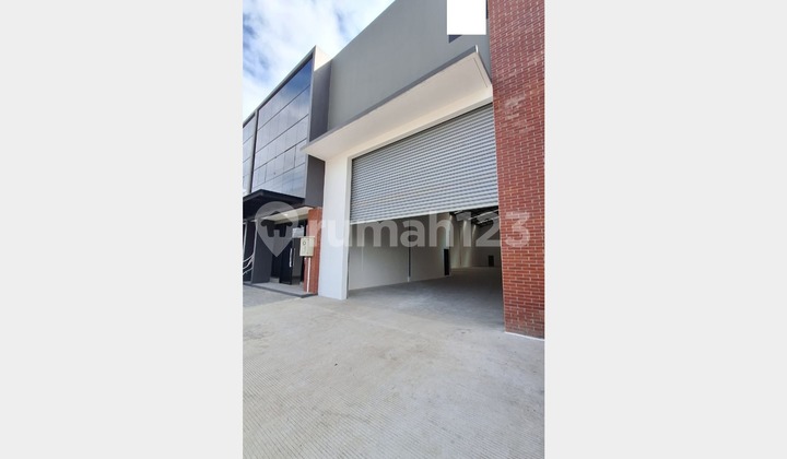 Disewakan Gudang Bagus Ada Kantor di Legok, Tangerang