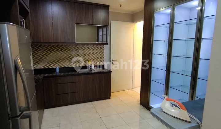 Apartemen FX Residence Full Furnished di Jendral Sudirman, Jakarta Pusat 1