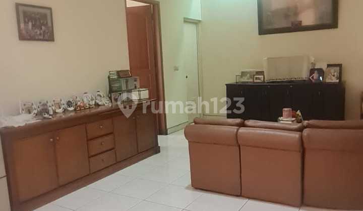 Strategic Primary House South Pluit 2