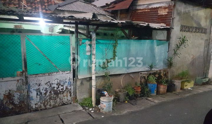 Di Jual Rumah Tua .Jl Terate Jakarta Barat ( bisa Buat Kost2an) 1