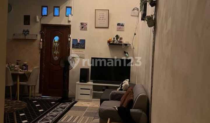 Miliki Hunian Rumah 2 Lantai Idaman Keluarga di Jagakarsa 2