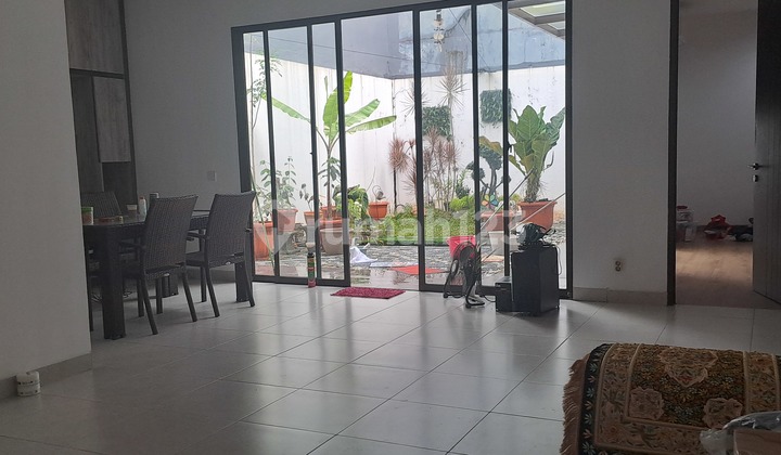 For Rent: 2-Story House in BSD Cluster Eternity