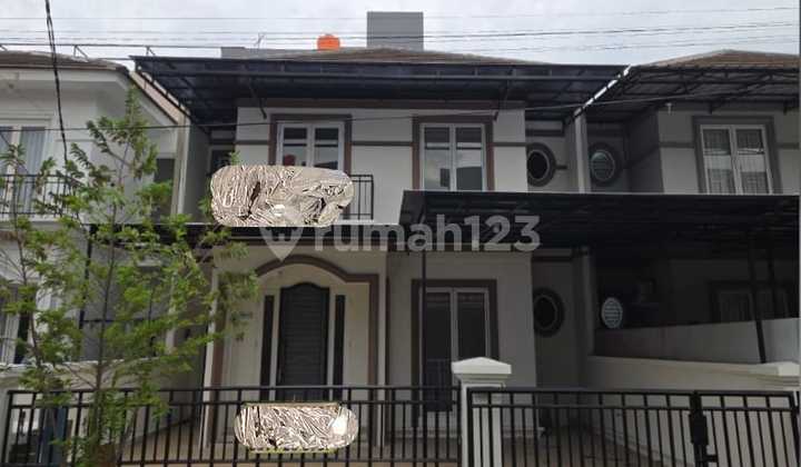 Disewakan Rumah 2 Lantai Duta Garden