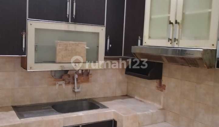 Disewakan Rumah Taman Palem  2