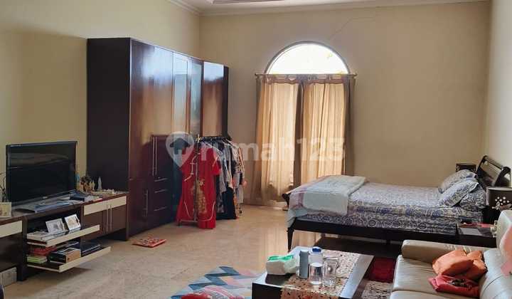 Dijual Rumah Taman Surya 3 Jakarta Barat