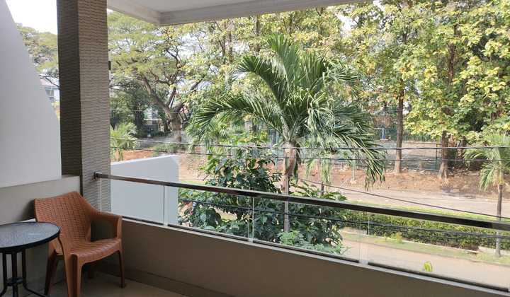 Disewakan Rumah Rapih Taman Semanan