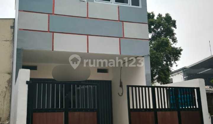 Dijual Rumah Cantik 3 Lantai Kalideres Jakarta Barat