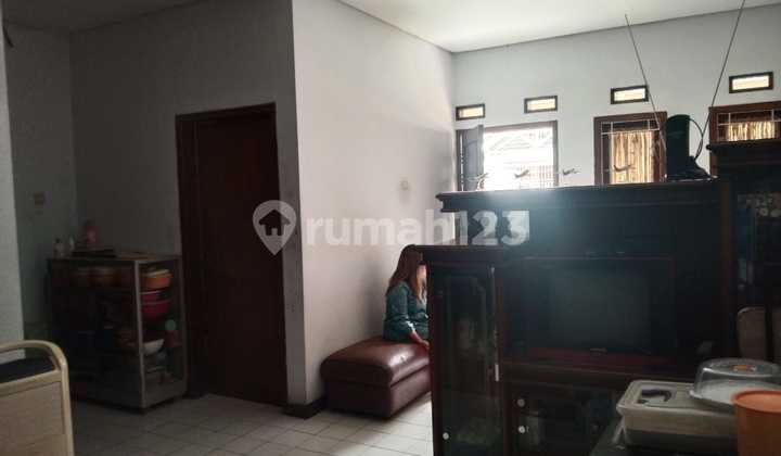 House Auction in Ujung Berung 2