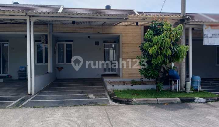 Rumah Springville Taman Kopo Indah