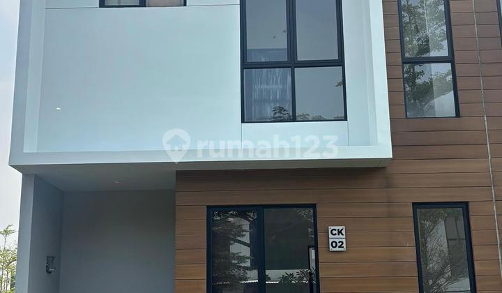 Rumah 2 Lantai Siap Huni di Citra Garden Puri Cluster Casco, Jakarta Barat Rumah 2 Lantai Siap Huni di Citra Garden Puri Cluster Casco, Jakarta Barat